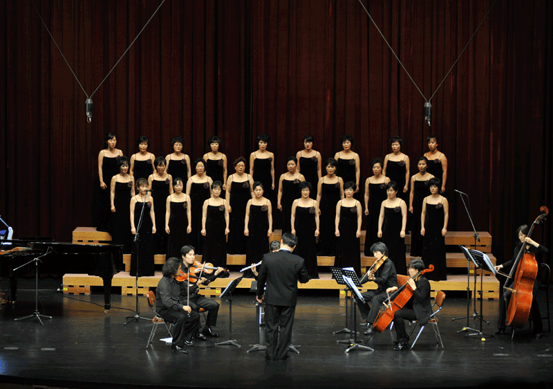 The Namgu Choir performing a song